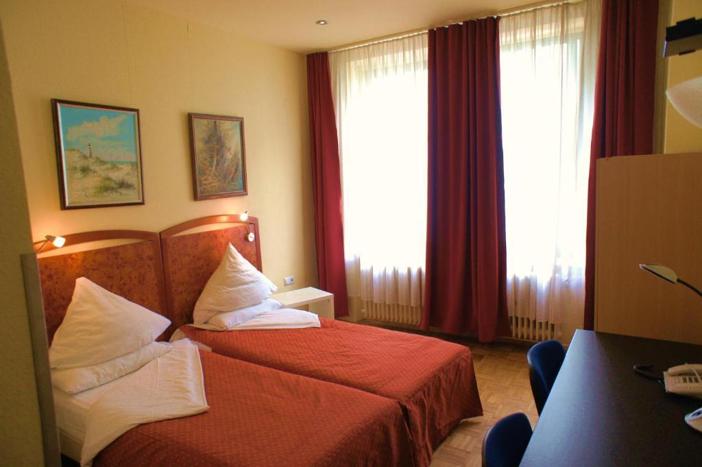 City Hotel MHG Cameră foto